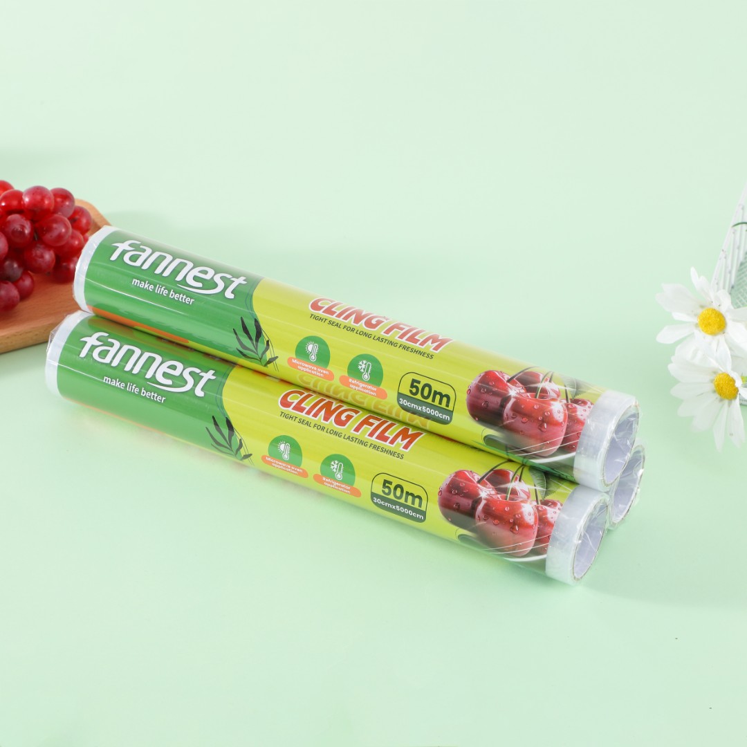 FANNEST 50MTR FOOD STORAGE CLING FILM ROLL