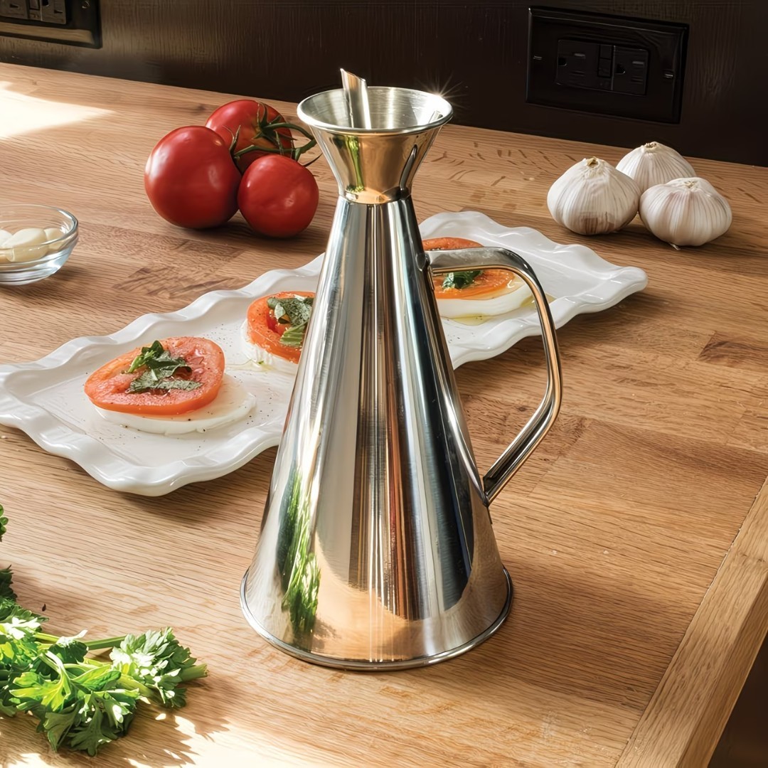 750ML STAINLESS STEEL OIL DISPENSER